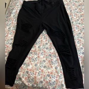 Torrid size 4 black leggings EUC